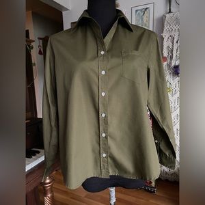 5 for $25 Earth music and ecology kaki shirt